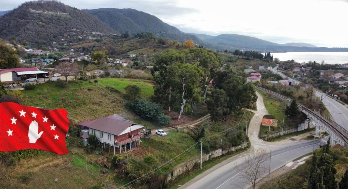 Гостевой Дом Виктория New Athos Esterno foto